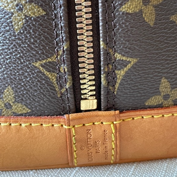 LOUIS VUITTON ALMA PM - Picture 8 of 16